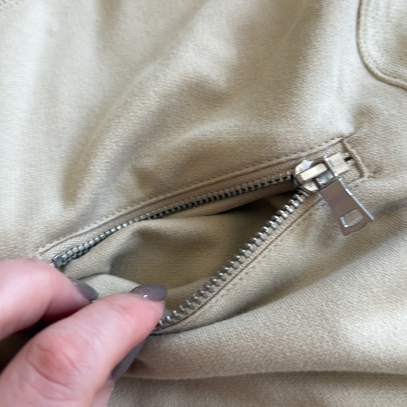 Crewneck Sweatshirt - Picture 4 of 7